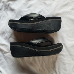Volatile Black Wedge Sandals US 7